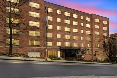 Welcome to Franklin Towers! Enjoy the best of the White Plains