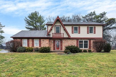 Lake Woodland Home Sale Pending in Carmel Indiana