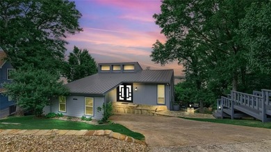 Lake Texoma Home For Sale in Pottsboro Texas