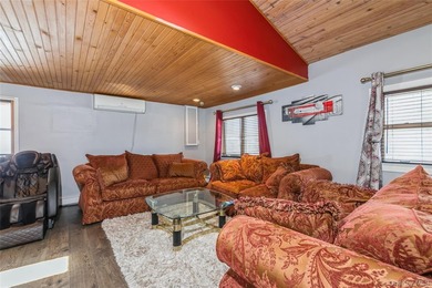 Come see this beautifully expanded Cape offering the perfect - photo 4