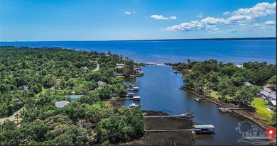 Discover a rare opportunity to build your dream waterfront home - photo 1