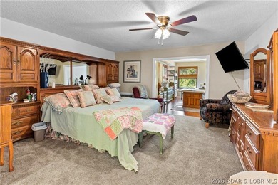 Welcome to the heart of one of Lake of the Ozarks' most - photo 17