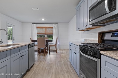 Tucked away on a premium lot in The Enclave, this beautifully - photo 17