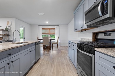 Tucked away on a premium lot in The Enclave, this beautifully - photo 18