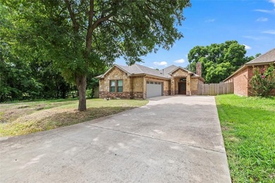 Lake Ray Hubbard Home For Sale in Rowlett Texas