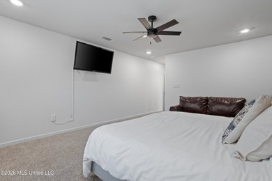 Tucked away on a premium lot in The Enclave, this beautifully - photo 24