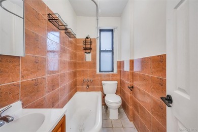 Welcome to this exceptional multi-family residential building - photo 32