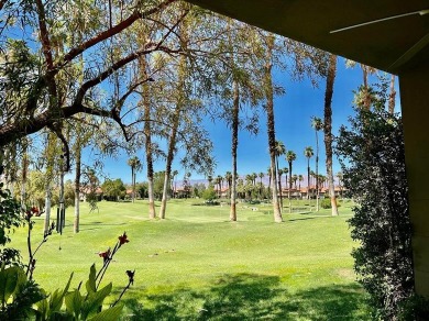 Lakes at Palm Valley Country Club Condo Sale Pending in Palm Desert California