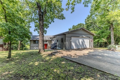 Lake Home For Sale in Osage Beach, Missouri