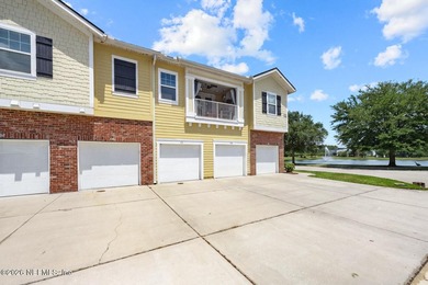 This meticulously maintained retreat is perfectly positioned - photo 36