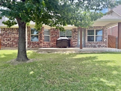 PERFECT LOCATION with a LAKE VIEW and on a GREENBELT in the - photo 10