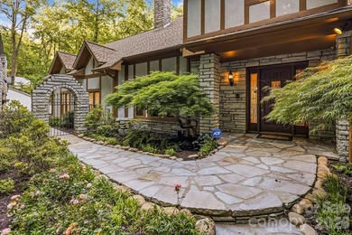 LAKE LURE LAKEFRONT.....Discover 4,400 sq ft of refined - photo 6