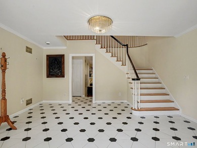 Estate living in the heart of Easton. Set on 3 private acres - photo 6
