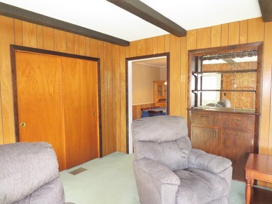 Welcome home to this well-maintained 3-bedroom, 1-bath property - photo 13