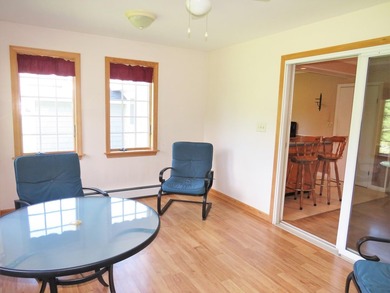 Welcome home to this well-maintained 3-bedroom, 1-bath property - photo 16