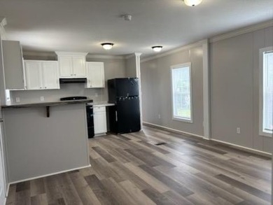 Silver Lake, a professionally managed, well-maintained - photo 2