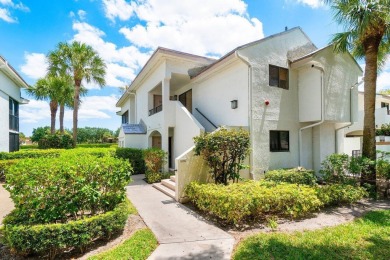 Lake Condo For Sale in Delray Beach, Florida
