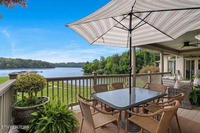 --LAKE LOUDON WATERFRONT LUXURY-- [Superb Updates / Astonishing - photo 13