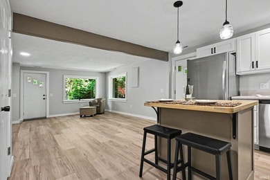 Welcome Home to 403 Mineral Springs Blvd! Imagine waking up in a - photo 16