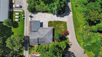 Welcome Home to 403 Mineral Springs Blvd! Imagine waking up in a - photo 31