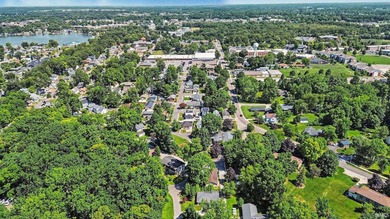Welcome Home to 403 Mineral Springs Blvd! Imagine waking up in a - photo 35