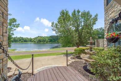 WELCOME TO YOUR VERY OWN LAKEFRONT CASTLE ON LAKE HAWKINS! Set - photo 5