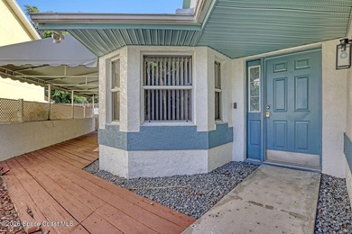 A GORGEOUS HUGE BEACHSIDE TOWNHOUSE! Just 1/2 mile from the - photo 6