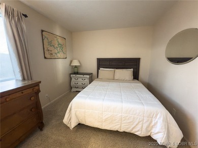 Welcome to Robinwood Condos-your gateway to lake living at its - photo 7