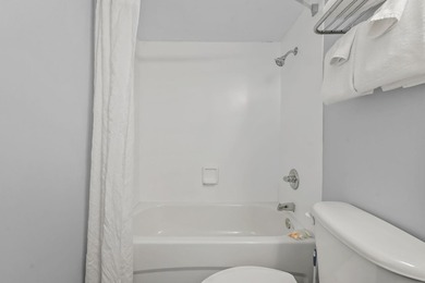 Located on the 11th floor of the Landmark Resort, this spacious - photo 16