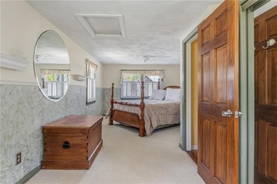 NATURE LOVERS RETREAT! Tucked away on a beautifully maintained - photo 17