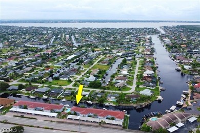 Direct Gulf access 2 bed 2 bath waterfront condo in a quiet and - photo 22