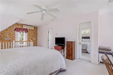 NATURE LOVERS RETREAT! Tucked away on a beautifully maintained - photo 22