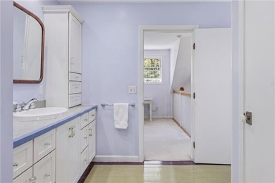 NATURE LOVERS RETREAT! Tucked away on a beautifully maintained - photo 25