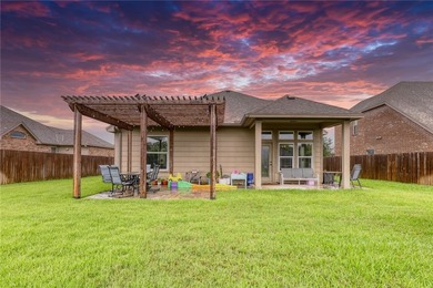 Welcome to this exceptional 4-bedroom, 2-bath home located in - photo 27