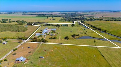 (private lake, pond, creek) Acreage For Sale in Pilot Point Texas