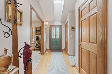 Beautiful 4 bedroom, 3 bath rambler on 1+ acre lot across the - photo 5
