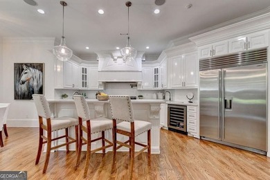 A Rare Private Lakefront Estate in Sandy Springs - Discover one - photo 10