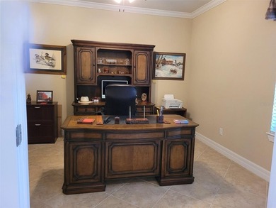 Stunning Pinnacle model overlooking the golf course and lake in - photo 22