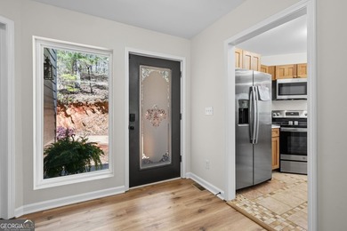CHARMING LAKE HOUSE WITH GUEST SUITE | REMODELED IN 2023 | YEAR - photo 10