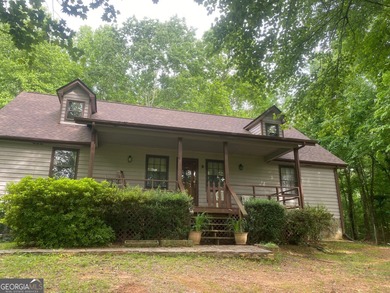 (private lake, pond, creek) Home For Sale in Cleveland Georgia