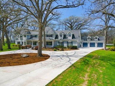 Welcome to an extraordinary estate set on over 2.4 private acres - photo 3