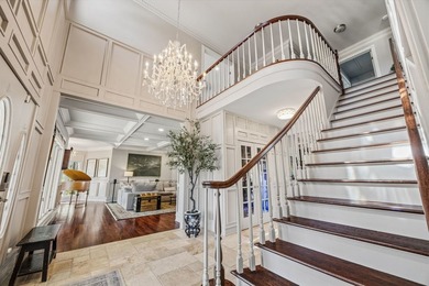 Welcome to an extraordinary estate set on over 2.4 private acres - photo 10