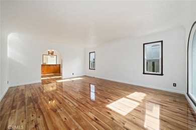 341 E Ellis - photo 4