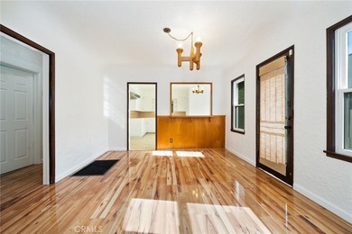 341 E Ellis - photo 8