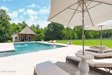 Welcome to a truly one-of-a-kind custom estate nestled on 17 - photo 11