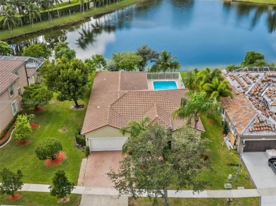 (private lake, pond, creek) Home For Sale in Pembroke Pines Florida