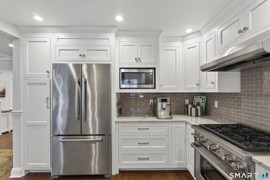 Welcome to Burr Court, an upscale coastal community where - photo 15