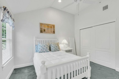 Welcome to effortless living in this beautifully maintained - photo 27