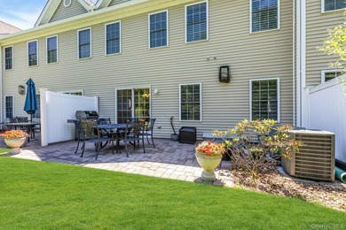 Welcome to effortless living in this beautifully maintained - photo 32