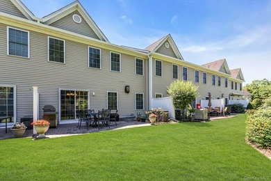 Welcome to effortless living in this beautifully maintained - photo 33